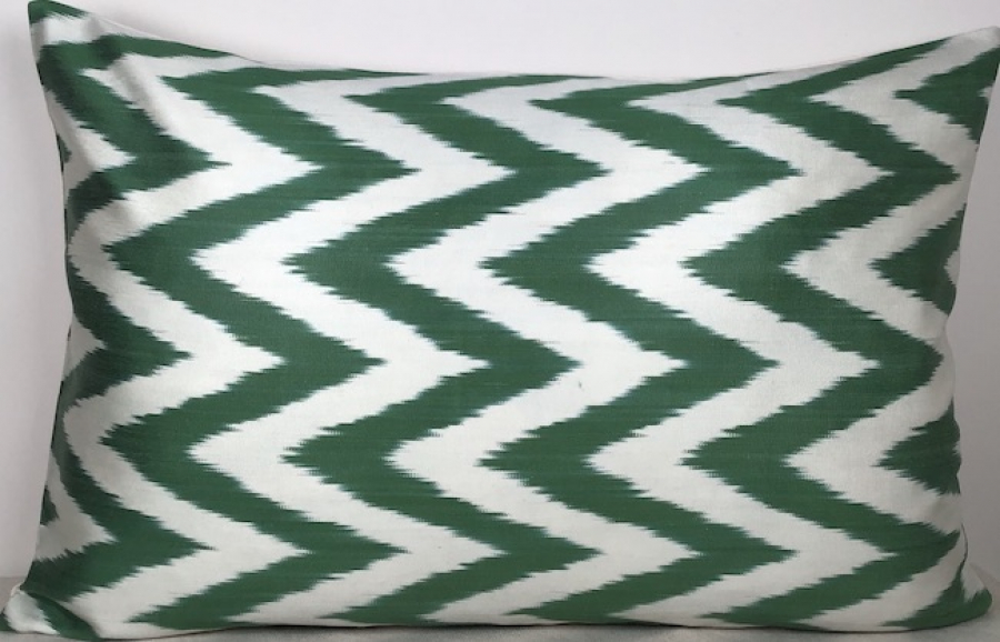 Ikat Pillow ( 40 X 60 Cm )